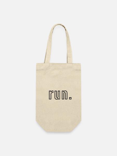 Run Minimal Typografie - Geschenkbeutel für Flaschen - Natur