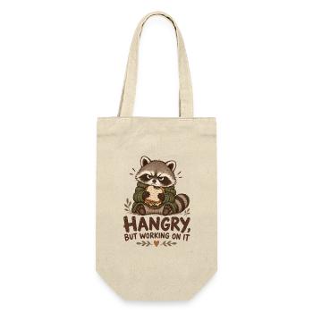 Hangry Waschbär mit Sandwich - Geschenkbeutel für Flaschen - Natur - Vorne