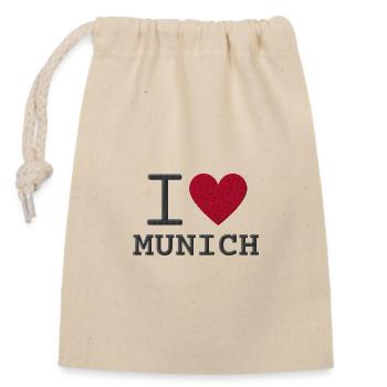 Ich liebe München mit Herz bestickt - Verschließbarer Geschenkbeutel aus Baumwolle (14x20cm) - Natur - Vorne