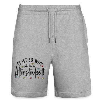 Es ist so weit Ich bin in Altersteilzeit - Stanley/Stella Unisex Bio Joggingshorts Trainer  - Grau meliert - Vorne - Nik (191cm) & Marisol (170cm)