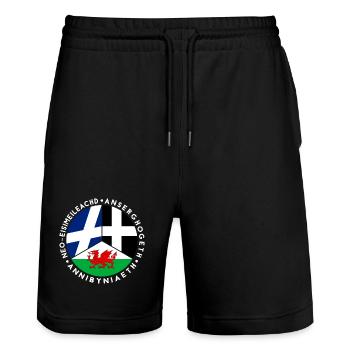 Schottische, walisische, kornische Unabhängigkeit, keltisch - Stanley/Stella Unisex Bio Joggingshorts Trainer  - Schwarz - Vorne - Nik (191cm) & Marisol (170cm)