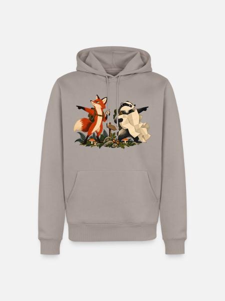 Fuchs und Dachs auf Wandertour - Männer Premium Bio Hoodie - Taupe