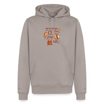 Saxon Shirt Humor: Königliches Stil - Männer Premium Bio Hoodie - Taupe - Vorne - Nico (187cm)
