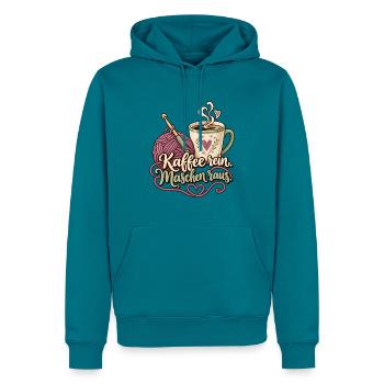 Häkeln Shirt Spruch Kaffee rein Maschen raus - Männer Premium Bio Hoodie - Petrol - Vorne