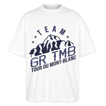 GR TMB Tour du Mont Blanc Randonnée Trek - T-shirt bio Blaster 2.0 coupe oversize Stanley/Stella Unisexe - blanc - Devant - Alina (178cm) & Michal (187cm)