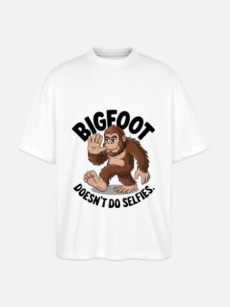 Bigfoot Doesn't Do Selfies - Stanley/Stella Oversized Unisex Organic T-shirt Blaster 2.0 - white