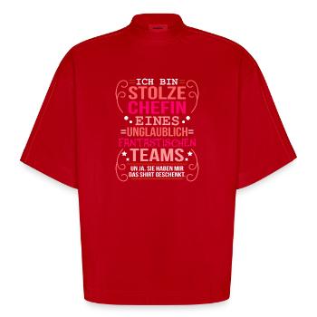 Stolze Chefin Team Firmenjubiläum - Heavyweight Oversized Organic Boxy T-Shirt Made in EU - Rot - Vorne