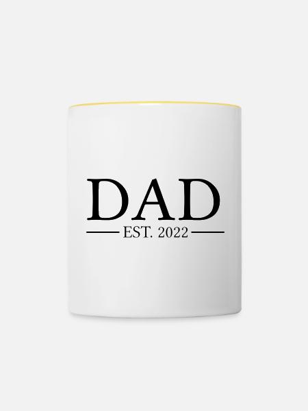 Dad EST 2022 - Tasse zweifarbig - Weiß/Gelb