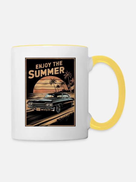 Sonnenuntergang mit dem Sommer-Oldtimer - Tasse zweifarbig - Weiß/Gelb
