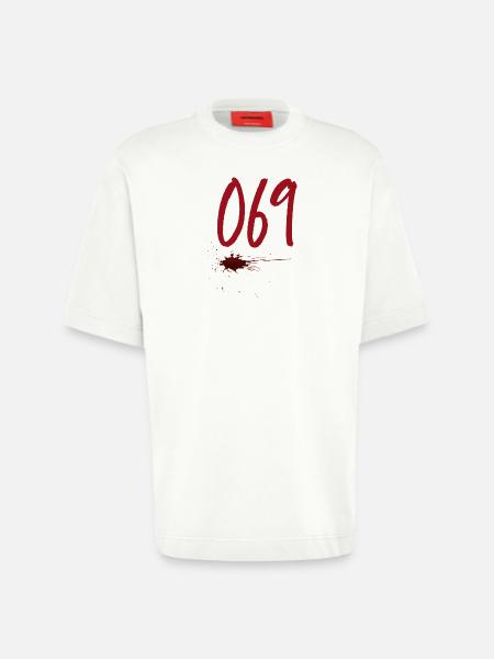 Postal Code Frankfurt 069 - Heavyweight T-Shirt - made by SPREAD - OFF WHITE