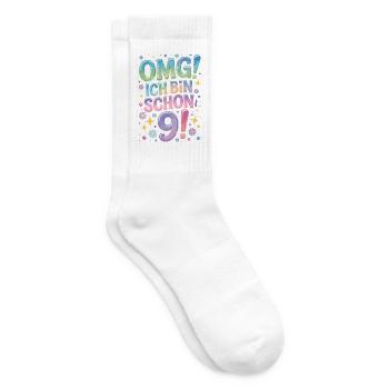 9. Geburtstag Mädchen OMG Ich Bin Schon 9 Jahre - Tennissocken - Weiß - Rechts