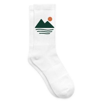 Bergsee im Morgenlicht – geometrisches Naturmotiv - Tennissocken - Weiß - Rechts