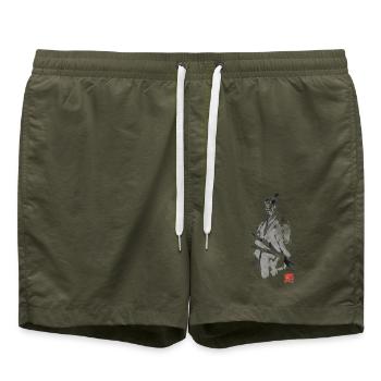 Samurai in seinem Daisho - Badeshorts - Olive - Vorne - AI Model Male 185 light (185cm)