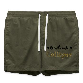 RUHESTAND. FROHEN RUHESTAND. GLÜCKLICHER RUHESTAND - Badeshorts - Olive - Vorne - AI Model Male 185 light (185cm)