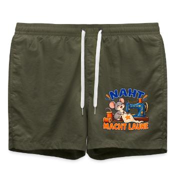 Naht macht Laune – Maus an der Nähmaschine - Badeshorts - Olive - Vorne - AI Model Male 185 light (185cm)