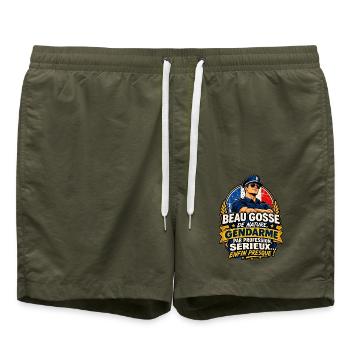 Gutaussehender Kerl und von Beruf Gendarm - Badeshorts - Olive - Vorne - AI Model Male 185 light (185cm)