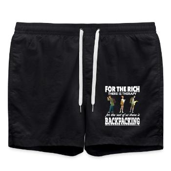 Reiche haben Therapie Wir sind Backpacker - Badeshorts - Schwarz - Vorne - AI Model Male 185 light (185cm)