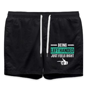 Linkshänder zu sein fühlt sich einfach richtig an - Badeshorts - Schwarz - Vorne - AI Model Male 185 light (185cm)