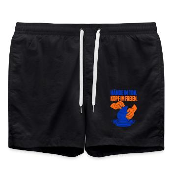 Hände im Ton. Kopf im Freien. – Töpfern - Badeshorts - Schwarz - Vorne - AI Model Male 185 light (185cm)