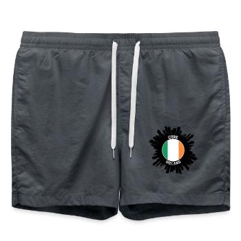 Cork Skyline Irland Flagge Reise-Souvenir - Badeshorts - Anthrazit - Vorne - AI Model Male 185 light (185cm)