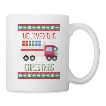 Delivering Christmas - LKW Fahrer Weihnachten - Tasse - Weiß - Rechts