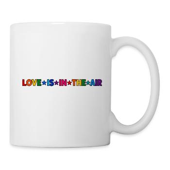 LOVE IS IN THE AIR – Bunter Regenbogen Schriftzug  - Tasse - Weiß - Rechts