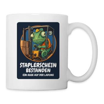 Staplerschein bestanden – Chamäleon am Stapler - Tasse - Weiß - Rechts