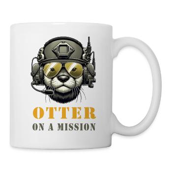Otter mit Militärhelm und Sonnenbrille auf Mission - Tasse - Weiß - Rechts