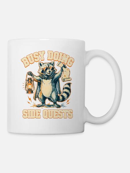 Beschäftigt mit Nebenquests, Waschbär - Tasse - Weiß
