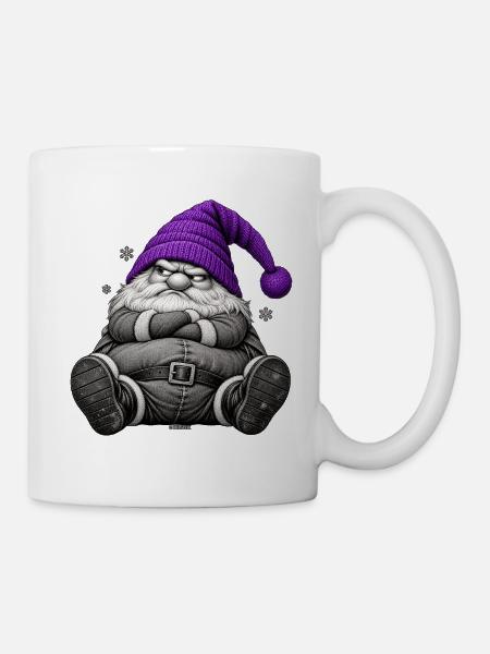 Weihnachtswichtel mit lila Wintermütze - Tasse - Weiß