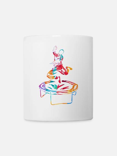 Hochfliegender Trampolin Akrobat - Tasse - Weiß