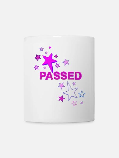 Bestanden - Tasse - Weiß