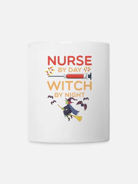 Krankenschwester Halloween Hexe Pflege Geschenk - Tasse - Weiß