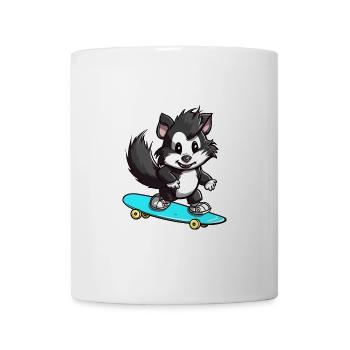 Lustiges Stinktier Kawaii Cartoon Haustier spielt Skateboard - Tasse - Weiß - Vorne