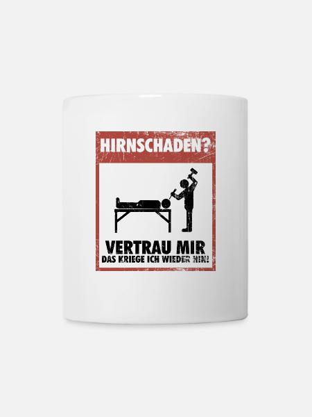 Präzise Neurochirurgin Operationssaal - Tasse - Weiß