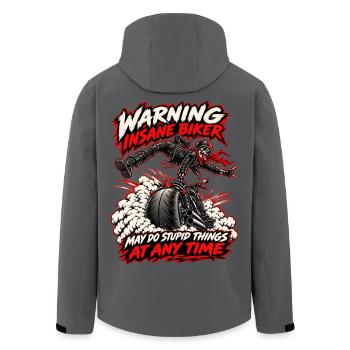 Achtung! Verrückter Biker. Biker-Humor - Recycelte Männer Softshell-Jacke von Stanley/Stella - Anthrazit - Hinten - AI Model Male 185 light (185cm)