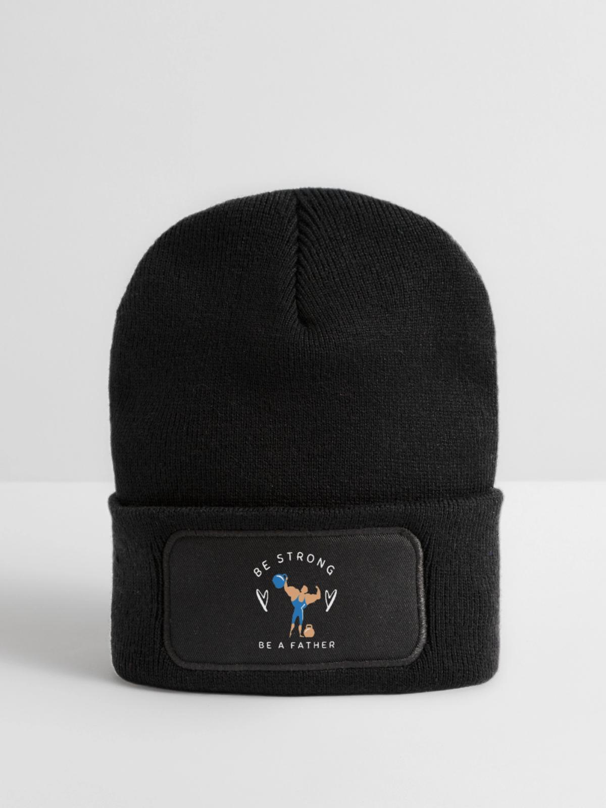 SEI STARK, SEI VATER - Recycelte Patch Beanie - Schwarz - Vorne