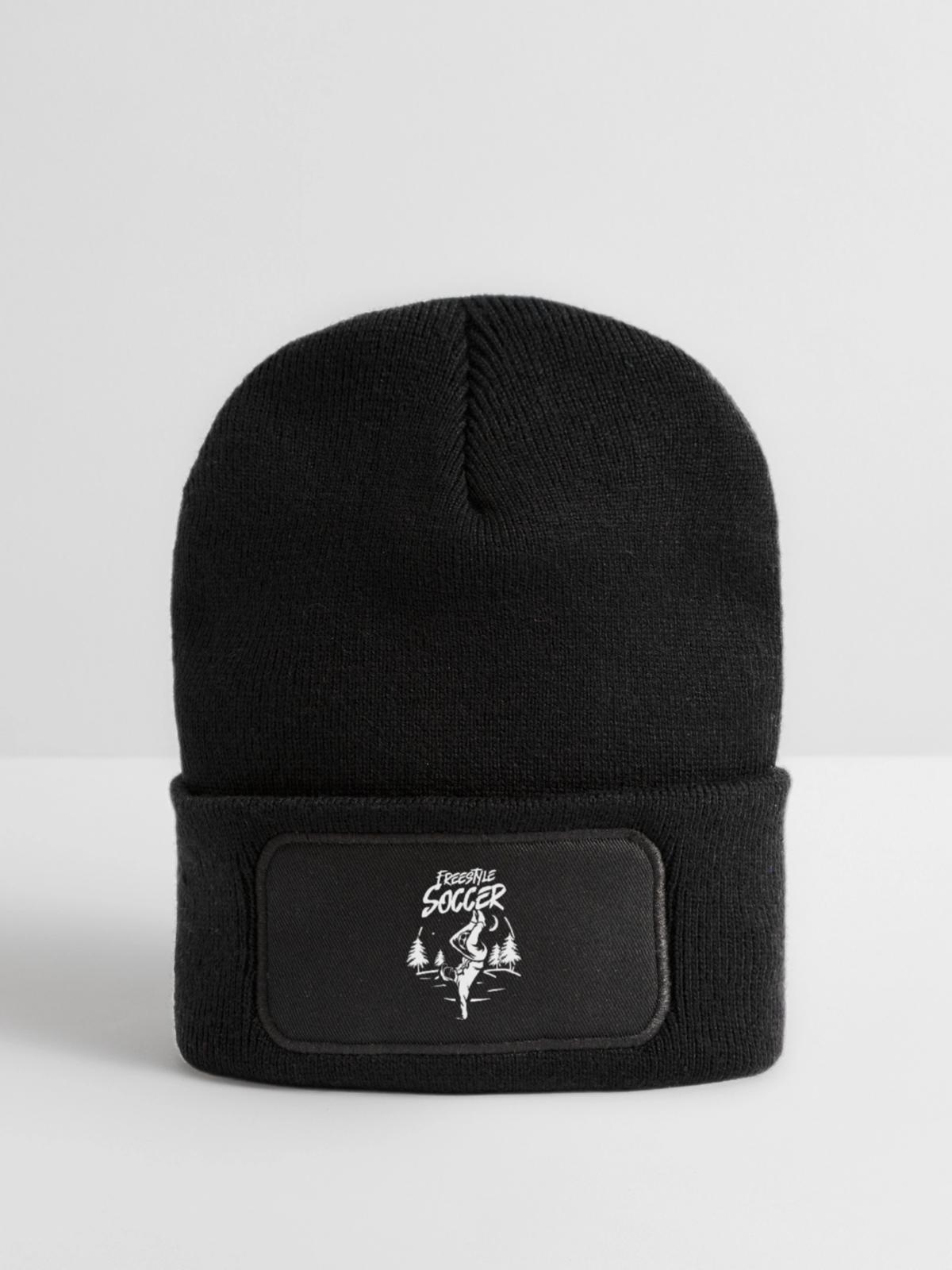 Genialer Freestyle Trickser - Recycelte Patch Beanie - Schwarz - Vorne