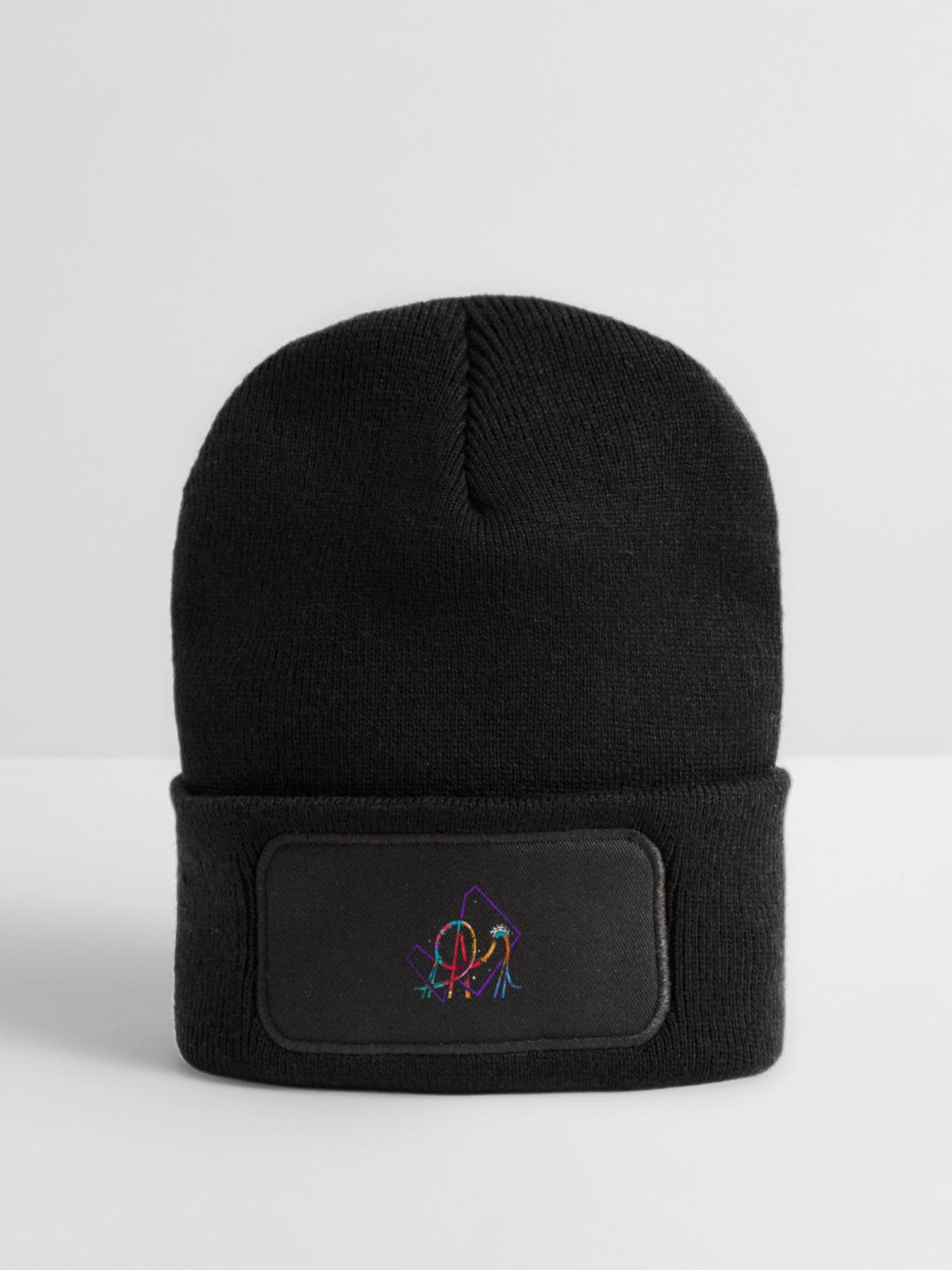 Rasanter Achterbahn Freizeitpark - Recycelte Patch Beanie - Schwarz - Vorne