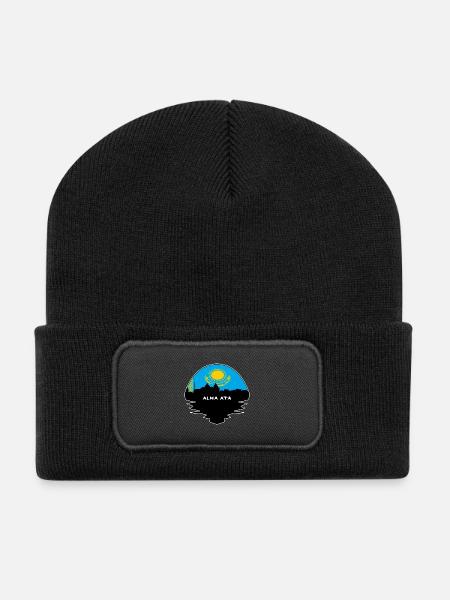 Alma Ata Kasachstan Flagge Skyline Silhouette Reisen - Recycelte Patch Beanie - Schwarz