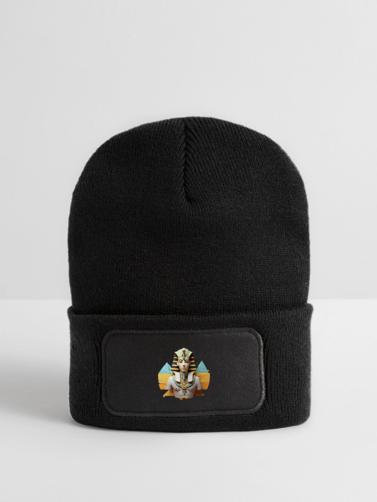 Pharaonisches Design - Recycelte Patch Beanie - Schwarz - Vorne