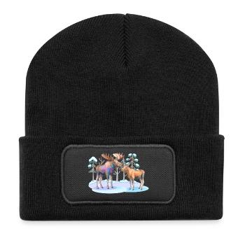 Elch im Winterwald – wilde Natur - Recycelte Patch Beanie - Schwarz - Vorne