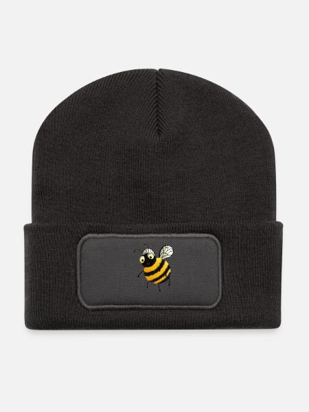Flauschige Comic Biene mit Kulleraugen - Recycelte Patch Beanie - Dunkelgrau
