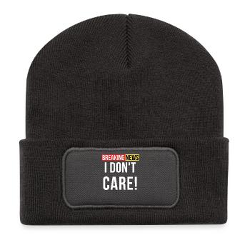 Breaking News ist mir egal - Recycelte Patch Beanie - Dunkelgrau - Vorne
