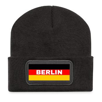 Berliner Stadt in deutscher Flagge - Recycelte Patch Beanie - Dunkelgrau - Vorne