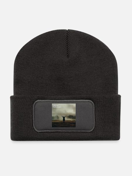 Ich atme. Das reicht. - Recycelte Patch Beanie - Dunkelgrau