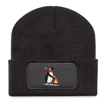 Pinguin mit Schal am Lagerfeuer - Recycelte Patch Beanie - Dunkelgrau - Vorne