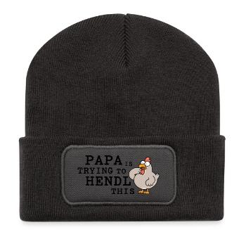 Papa Is Trying to Hendl This – Lustiger Hahnspruch - Recycelte Patch Beanie - Dunkelgrau - Vorne