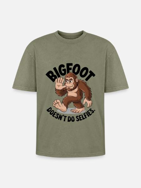 Bigfoot Doesn't Do Selfies - Oversized Unisex Premium Acid-Washed T-Shirt - acid washed green