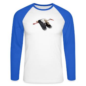 Weißstorch im Flug – schwarzweißes Storchenmotiv - Unisex Baseballshirt langarm - Weiß/Royalblau - Vorne - Nik (191cm)